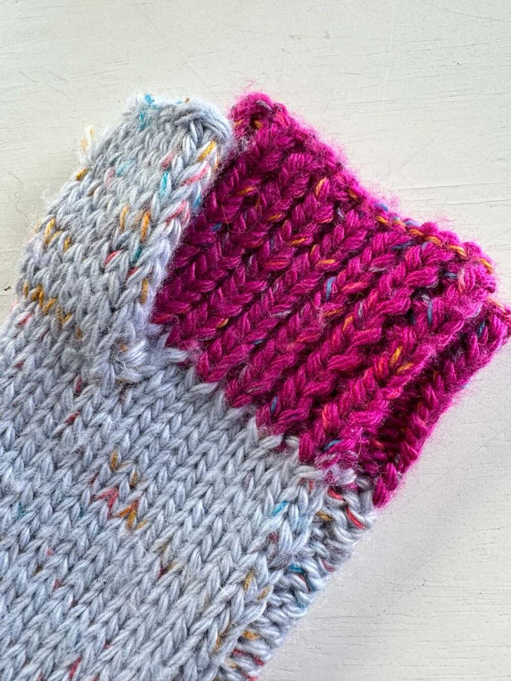 Smartwool Isto Hand Warmer Fingerless Gloves Multi Color Knit Like New - Picture 4 of 6